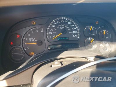 Zdjęcie 9 z 13 samochodu: 2005 CHEVROLET SUBURBAN C1500 VIN:3GNEC16Z15G269580 - miniatura