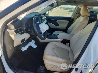 Zdjęcie 7 z 14 samochodu: 2025 TOYOTA HIGHLANDER HYBRID XLE VIN:5TDKBRCH5SS656381 - miniatura