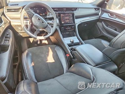 Zdjęcie 8 z 13 samochodu: 2023 JEEP GRAND CHEROKEE L LAREDO VIN:1C4RJKAG4P8779250 - miniatura