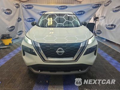 Piąte zdjęcie samochodu w środku: 2023 NISSAN ROGUE S VIN:5N1BT3AA5PC788805 - miniatura