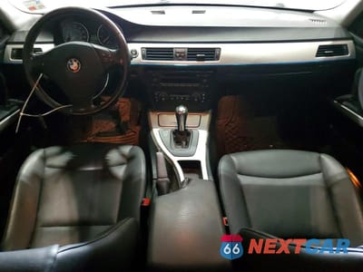 Zdjęcie 8 z 12 samochodu: 2006 BMW 325 I VIN:WBAVB13586PT21956 - miniatura