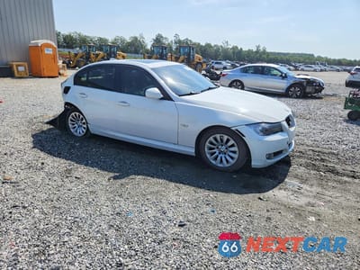 Czwarte zdjęcie samochodu z boku: 2009 BMW 328 I VIN:WBAPH77539NM45783 - miniatura