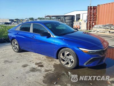 Czwarte zdjęcie samochodu z boku: 2025 HYUNDAI ELANTRA SEL SPORT VIN:KMHLM4DG7SU897843 - miniatura
