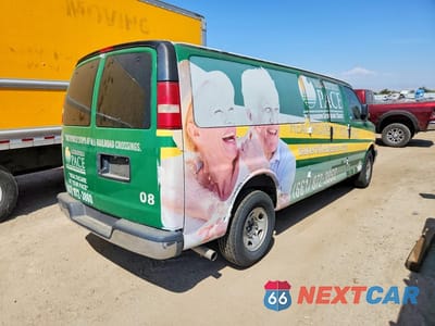 Trzecie zdjęcie samochodu z tyłu: 2011 CHEVROLET EXPRESS G3500 LT VIN:1GAZG1FG4B1110570 - miniatura