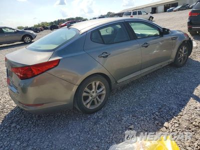 Trzecie zdjęcie samochodu z tyłu: 2013 KIA OPTIMA LX VIN:5XXGM4A74DG206853 - miniatura
