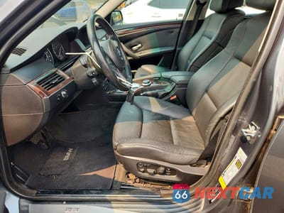Zdjęcie 7 z 12 samochodu: 2008 BMW 528 I VIN:WBANU53528CT17493 - miniatura