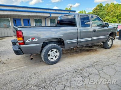 Trzecie zdjęcie samochodu z tyłu: 2001 CHEVROLET SILVERADO K1500 VIN:2GCEK19VX11371919 - miniatura
