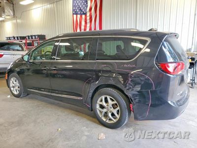 Drugie zdjęcie samochodu z przodu: 2018 CHRYSLER PACIFICA TOURING L VIN:2C4RC1BG1JR103871 - miniatura