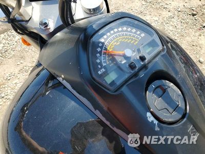 Zdjęcie 7 z 8 samochodu: 2006 SUZUKI M109R / VZR1800 K6 VIN:JS1VY53A062100154 - miniatura