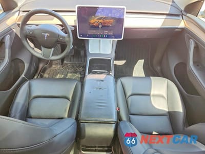 Zdjęcie 8 z 12 samochodu: 2024 TESLA MODEL Y VIN:7SAYGDEE4RA250673 - miniatura
