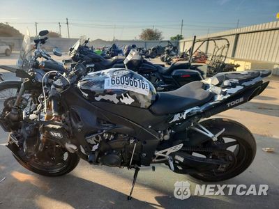 Trzecie zdjęcie samochodu z tyłu: 2009 YAMAHA YZFR1 VIN:JYARN23E49A006365 - miniatura