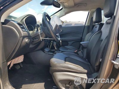 Zdjęcie 7 z 13 samochodu: 2019 JEEP COMPASS LATITUDE VIN:3C4NJCBB9KT636201 - miniatura