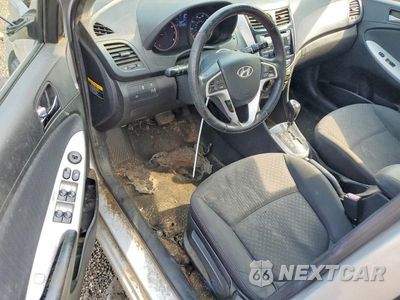 Zdjęcie 8 z 12 samochodu: 2012 HYUNDAI ACCENT SE VIN:KMHCU5AE4CU055844 - miniatura