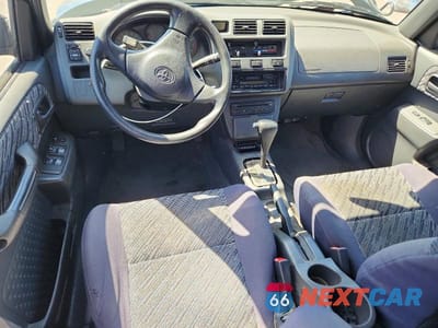 Zdjęcie 8 z 13 samochodu: 2000 TOYOTA RAV4 BASE VIN:JT3GP10V2Y7069971 - miniatura