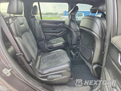 Zdjęcie 11 z 13 samochodu: 2025 JEEP GRAND CHEROKEE L LAREDO VIN:1C4RJKAG0S8665061 - miniatura