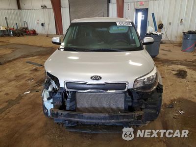 Piąte zdjęcie samochodu w środku: 2016 KIA SOUL BASE VIN:KNDJN2A29G7864600 - miniatura
