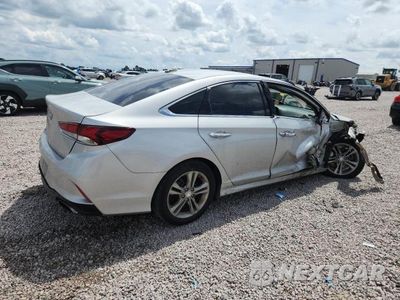 Trzecie zdjęcie samochodu z tyłu: 2018 HYUNDAI SONATA LIMITED VIN:5NPE34AF6JH623358 - miniatura
