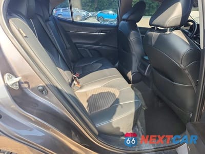Zdjęcie 10 z 12 samochodu: 2021 TOYOTA CAMRY SE VIN:4T1G11AK4MU436295 - miniatura