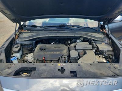 Zdjęcie 12 z 13 samochodu: 2019 HYUNDAI SANTA FE SEL 2.4L VIN:5NMS3CAD1KH009635 - miniatura