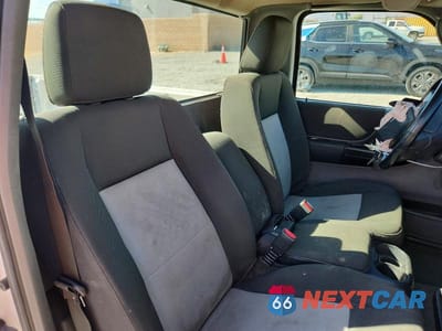 Zdjęcie 10 z 12 samochodu: 2011 FORD RANGER VIN:1FTKR1AD1BPA25084 - miniatura