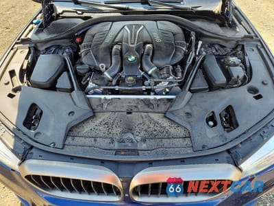 Zdjęcie 11 z 12 samochodu: 2019 BMW M550XI VIN:WBAJB9C53KB288918 - miniatura