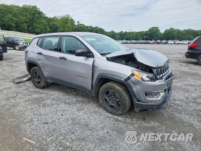 Czwarte zdjęcie samochodu z boku: 2018 JEEP COMPASS SPORT VIN:3C4NJDAB9JT478819 - miniatura