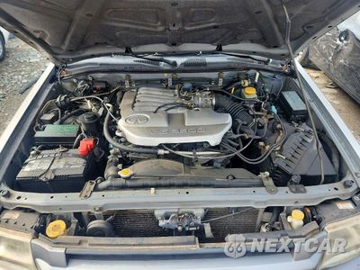 Zdjęcie 12 z 13 samochodu: 2001 INFINITI QX4 BASE VIN:JNRDR09Y81W222476 - miniatura