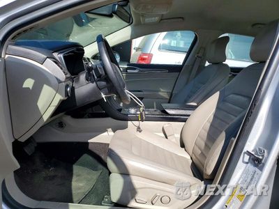 Zdjęcie 7 z 12 samochodu: 2019 FORD FUSION SEL VIN:3FA6P0CD7KR224685 - miniatura