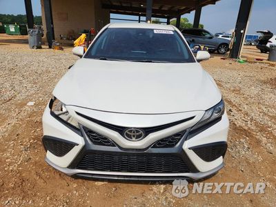 Piąte zdjęcie samochodu w środku: 2022 TOYOTA CAMRY XSE VIN:4T1K61AK0NU030706 - miniatura