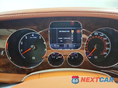 Zdjęcie 9 z 12 samochodu: 2006 BENTLEY CONTINENTAL FLYING SPUR VIN:SCBBR53W26C036570 - miniatura