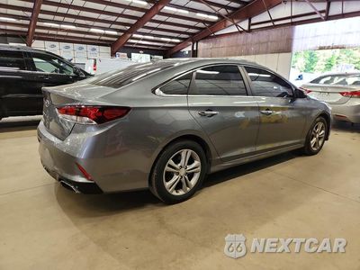 Trzecie zdjęcie samochodu z tyłu: 2019 HYUNDAI SONATA SEL VIN:5NPE34AF9KH772042 - miniatura
