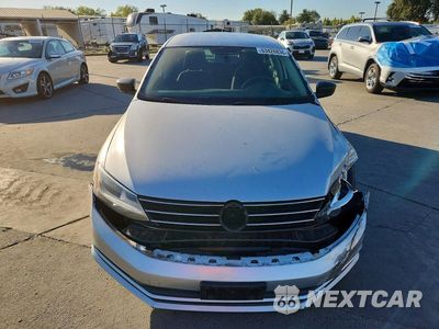 Piąte zdjęcie samochodu w środku: 2015 VOLKSWAGEN JETTA SE VIN:3VWD17AJ5FM265160 - miniatura