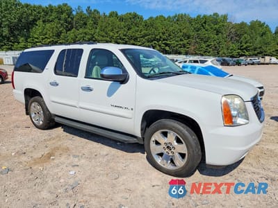 Czwarte zdjęcie samochodu z boku: 2007 GMC YUKON XL K1500 VIN:1GKFK163X7J348876 - miniatura