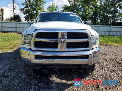 Piąte zdjęcie samochodu w środku: 2014 RAM 2500 VIN:3C6TR5DT6EG188022 - miniatura