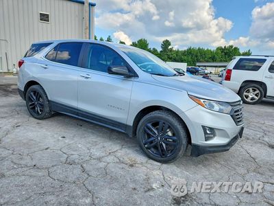 Czwarte zdjęcie samochodu z boku: 2021 CHEVROLET EQUINOX LT VIN:2GNAXKEV8M6150006 - miniatura