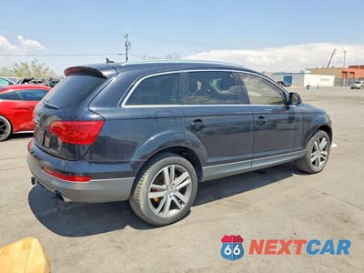 Trzecie zdjęcie samochodu z tyłu: 2013 AUDI Q7 PREMIUM PLUS VIN:WA1LGAFE5DD010520 - miniatura