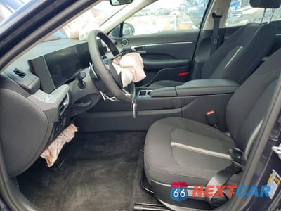 Zdjęcie 7 z 12 samochodu: 2026 HYUNDAI SONATA HYBRID BLUE VIN:KMHL24JJ1TA145578 - miniatura