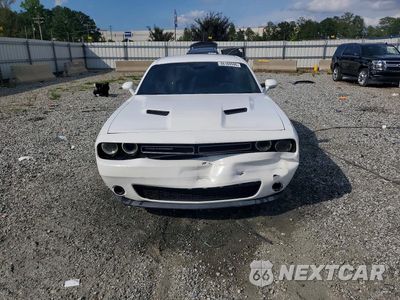 Piąte zdjęcie samochodu w środku: 2015 DODGE CHALLENGER SXT VIN:2C3CDZAG4FH811049 - miniatura