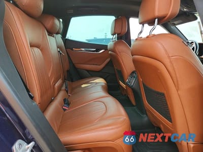 Zdjęcie 11 z 13 samochodu: 2019 MASERATI LEVANTE VIN:ZN661XUA2KX332758 - miniatura