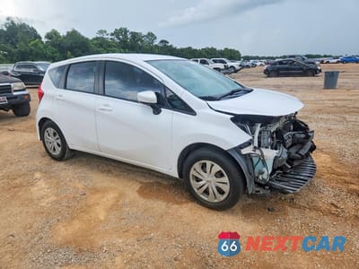 Czwarte zdjęcie samochodu z boku: 2018 NISSAN VERSA NOTE SV VIN:3N1CE2CP0JL369810 - miniatura
