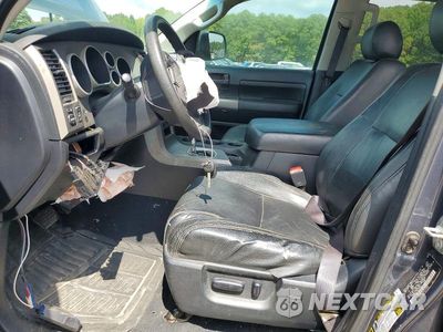 Zdjęcie 7 z 12 samochodu: 2010 TOYOTA TUNDRA CREWMAX SR5 VIN:5TFDW5F15AX095533 - miniatura