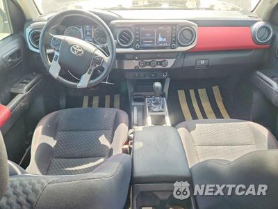 Zdjęcie 8 z 12 samochodu: 2021 TOYOTA TACOMA SR5 VIN:3TYAX5GN7MT025693 - miniatura