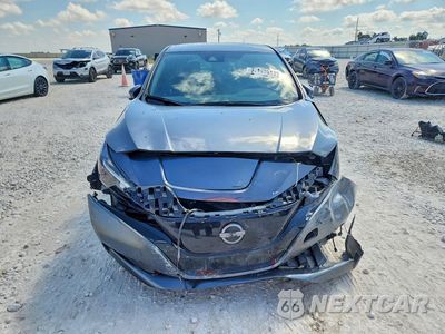 Piąte zdjęcie samochodu w środku: 2024 NISSAN LEAF S VIN:1N4AZ1BV7RC555392 - miniatura