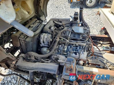 Zdjęcie 11 z 12 samochodu: 2012 ISUZU NPR HD VIN:54DC4W1B0CS802251 - miniatura