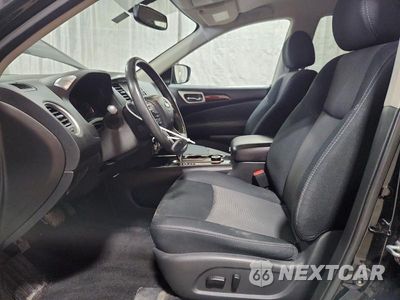 Zdjęcie 7 z 13 samochodu: 2018 NISSAN PATHFINDER SV VIN:5N1DR2MM5JC627384 - miniatura