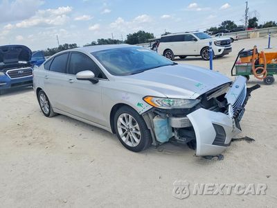 Czwarte zdjęcie samochodu z boku: 2019 FORD FUSION SE VIN:3FA6P0LU1KR105658 - miniatura