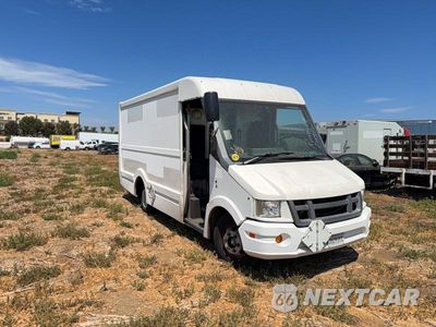 2015 ISUZU NPR JALB4T179F7W00248 - główne zdjęcie licytacji z USA - miniatura