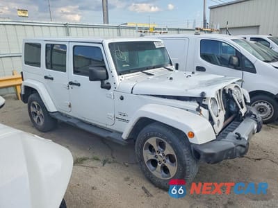 Czwarte zdjęcie samochodu z boku: 2017 JEEP WRANGLER UNLIMITED SAHARA VIN:1C4BJWEGXHL524989 - miniatura
