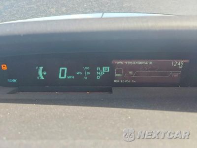 Zdjęcie 9 z 12 samochodu: 2012 TOYOTA PRIUS THREE VIN:JTDKN3DU6C1488281 - miniatura