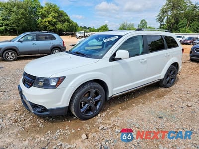 2020 DODGE JOURNEY CROSSROAD 3C4PDCGB8LT231571 - główne zdjęcie licytacji z USA - miniatura